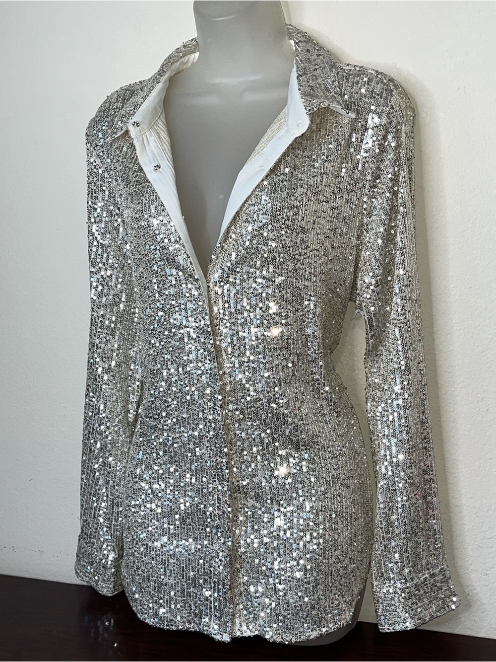 CeCe Champagne Silver Sequin Top Button Down Shirt Long Sleeve Sparkly Party L - Picture 7 of 15